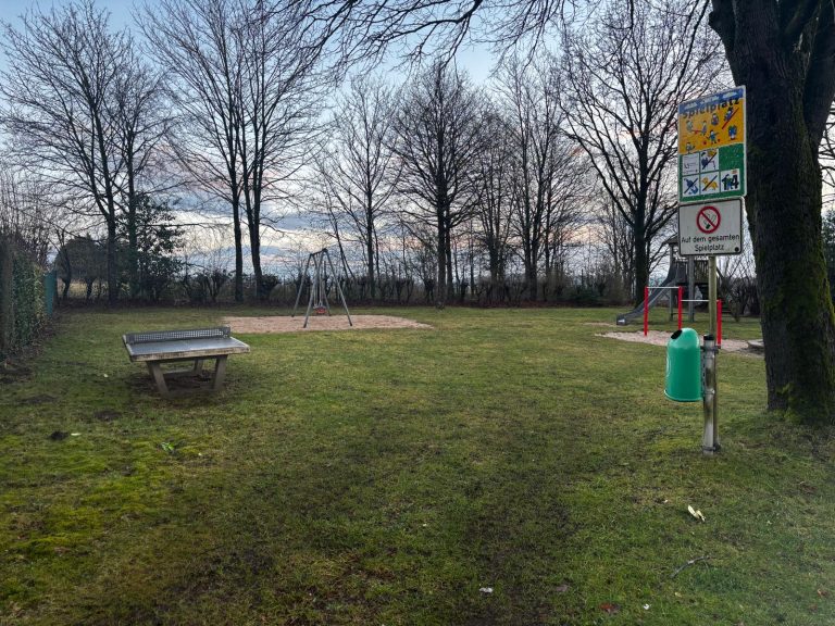Antrag: Spielplatz Oberbauer
